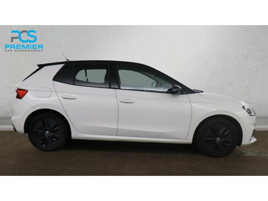 Skoda Fabia Mpi Colour Edition White #2