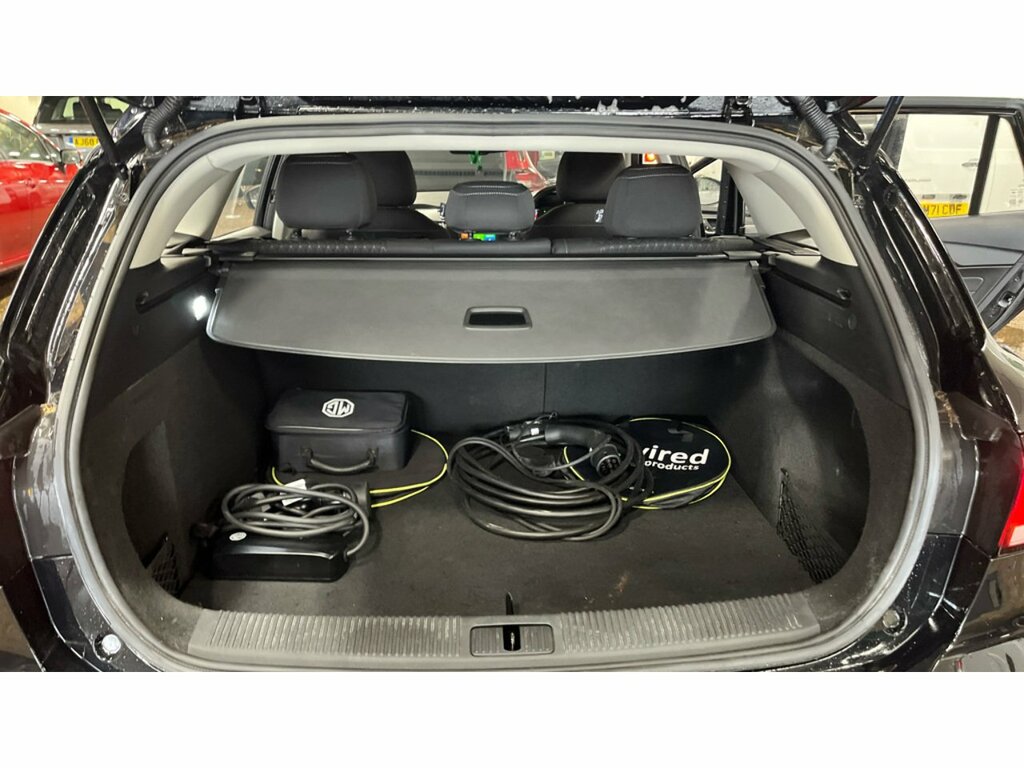 MG MG5 Excite Long Range Black #5