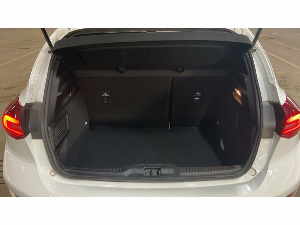 Ford Focus T Ecoboost Mhev St-line YH24AHZ White #5