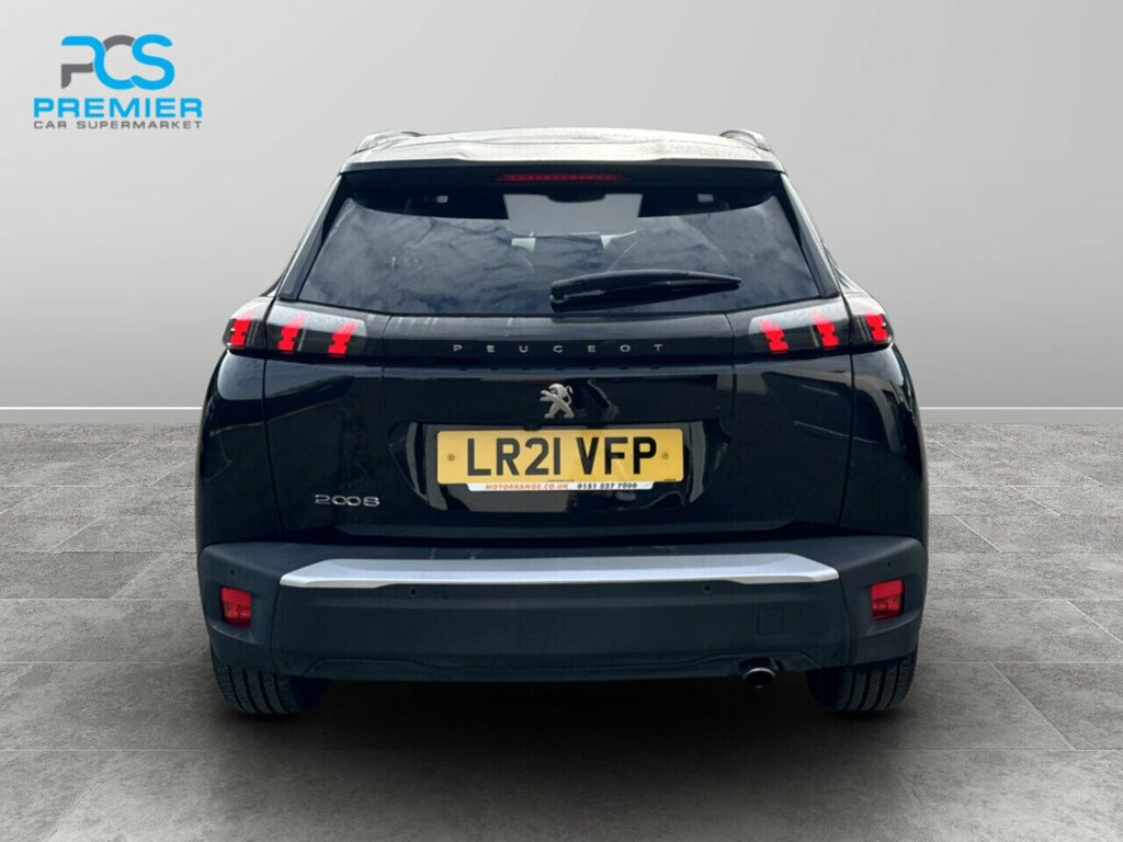 Peugeot 2008 Bluehdi Allure Premium Black #3