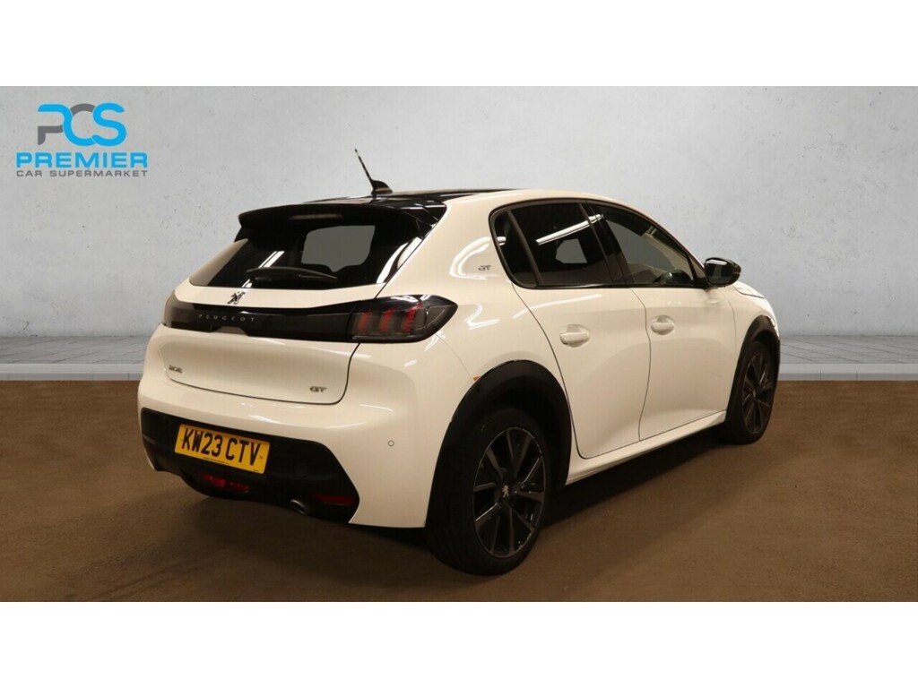 Peugeot 208 Puretech Gt White #4