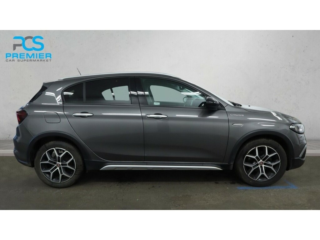 Fiat Tipo Cross Grey #2