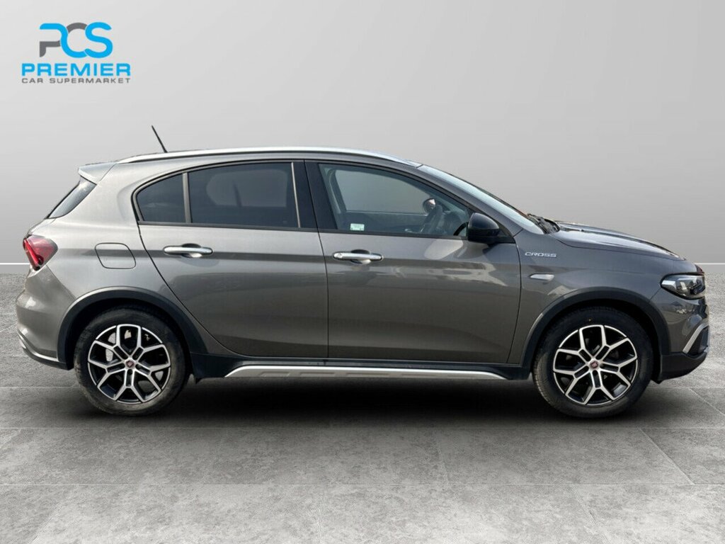 Fiat Tipo Cross Grey #3