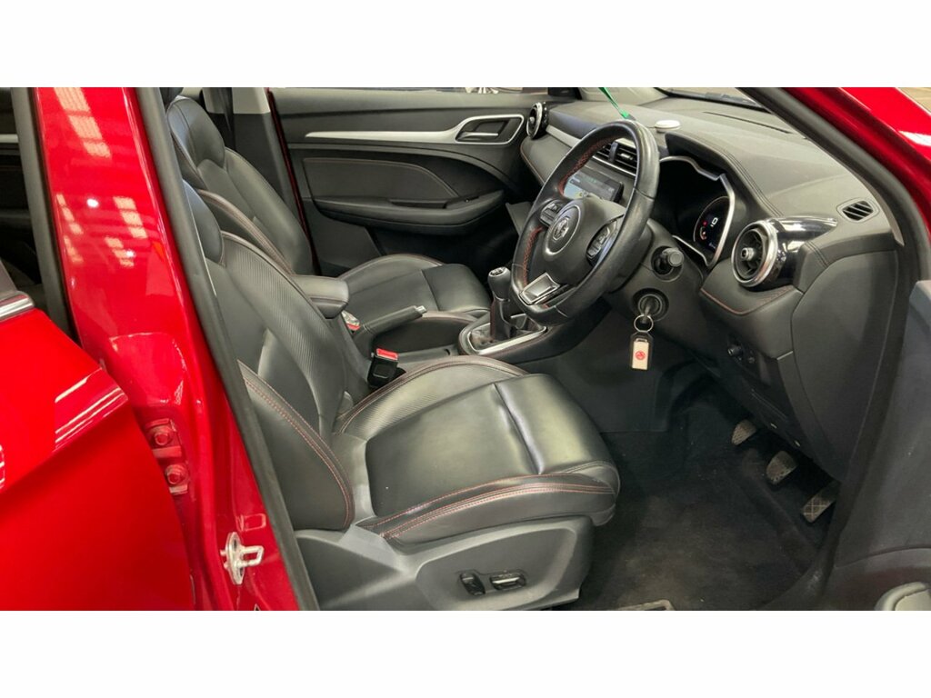 MG ZS Vti-tech Exclusive Red #3