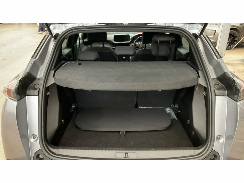 Peugeot 2008 Puretech Active Premium Grey #5