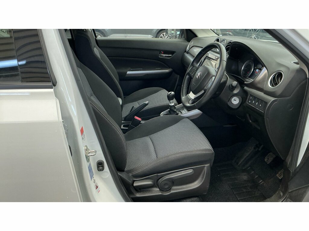 Suzuki Vitara Boosterjet Mhev Sz-t KS22AOG White #3