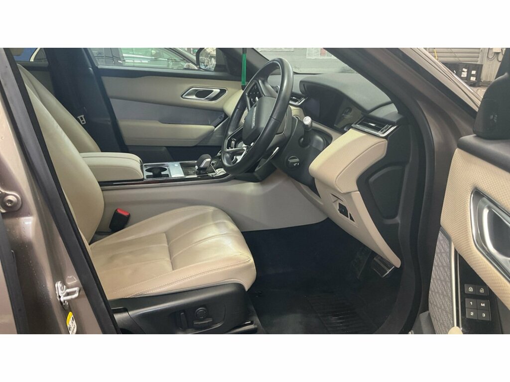 Land Rover Range Rover Velar D200 Mhev Edition LN22WEH Brown #3