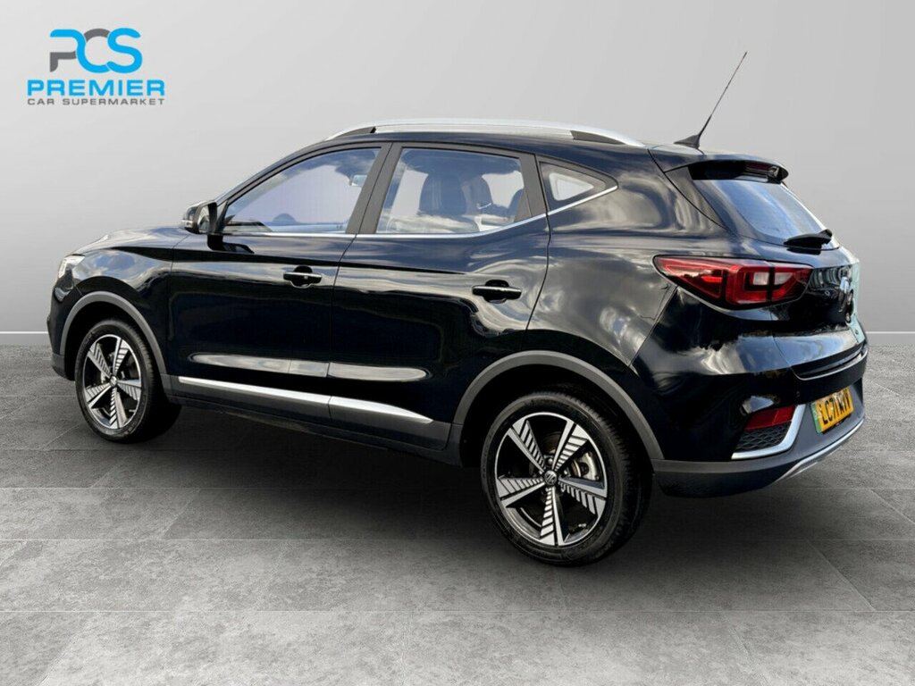 MG ZS Exclusive Black #5