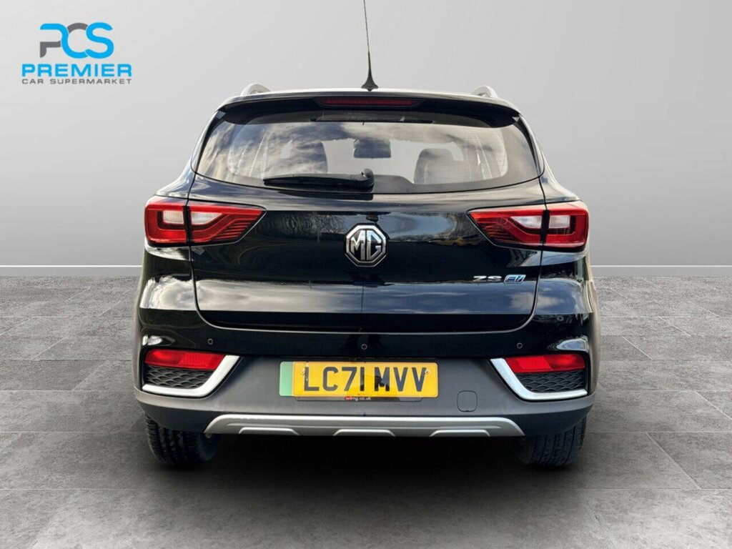 MG ZS Exclusive Black #3