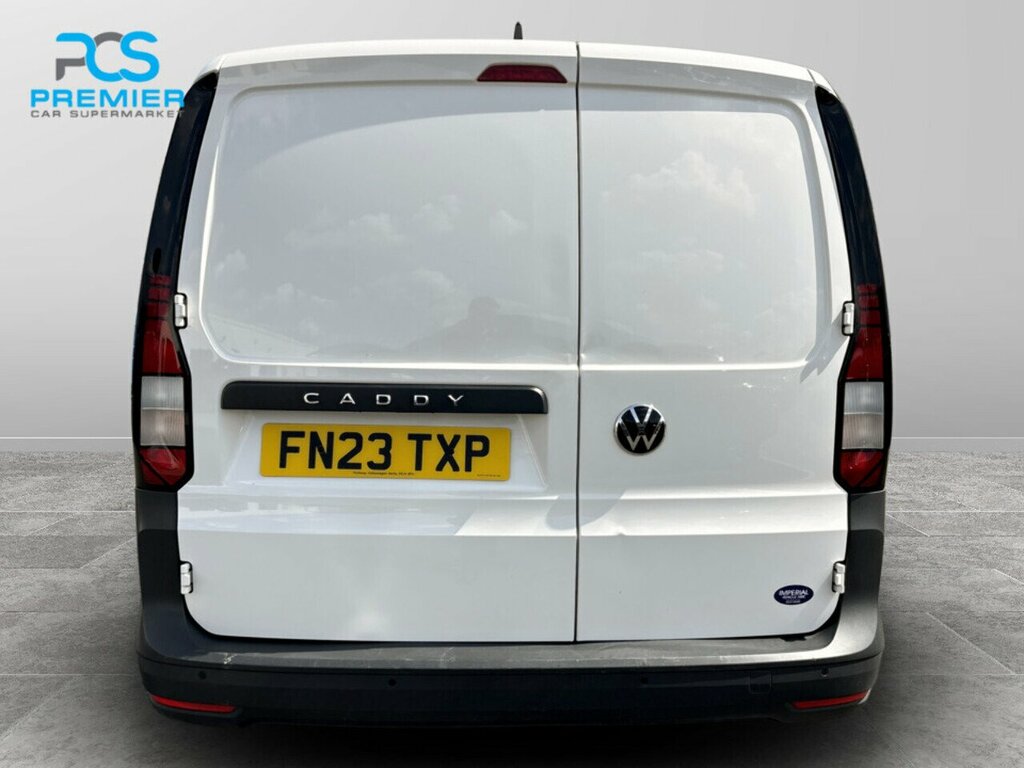 Volkswagen Caddy Maxi Tdi C20 Commerce White #3
