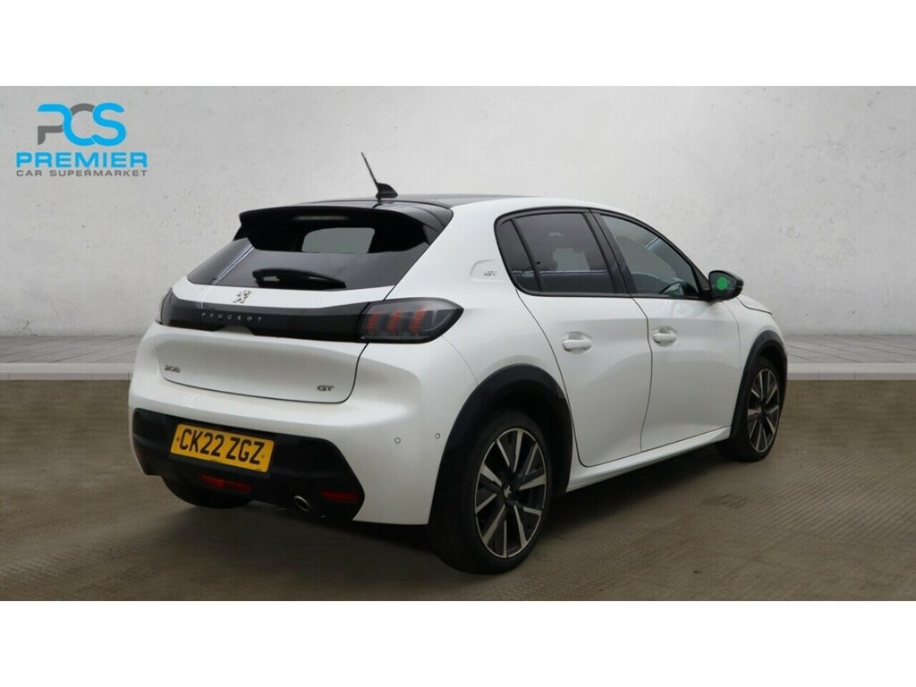 Peugeot 208 Puretech Gt CK22ZGZ White #4