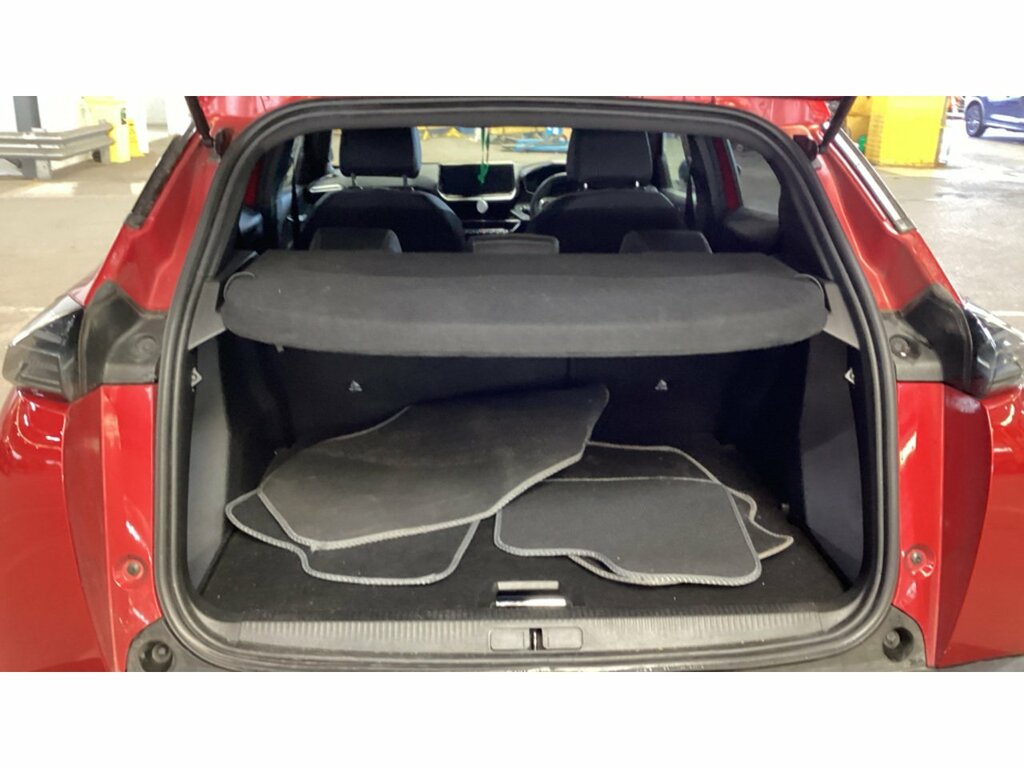 Peugeot 2008 Puretech Allure KW73YVJ Red #5