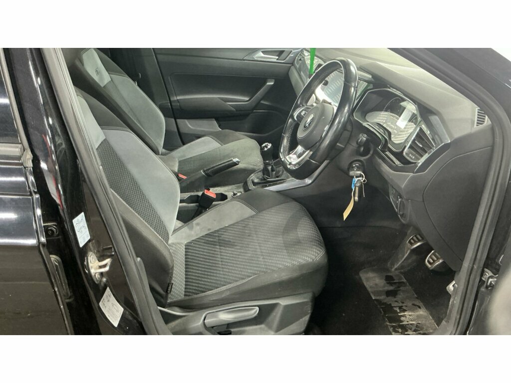 Volkswagen Polo Tsi R-line Black #3