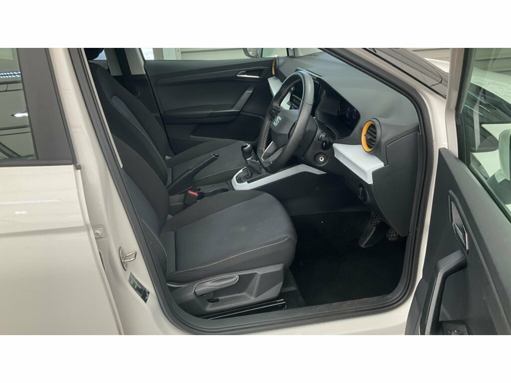 Seat Arona Tsi Evo Se White #3