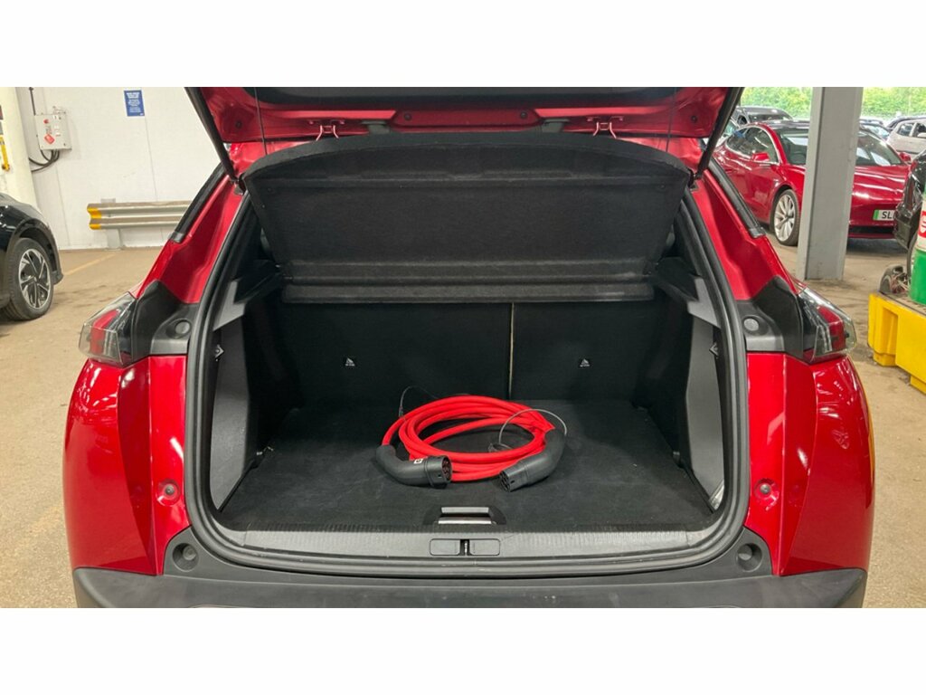 Peugeot e-2008 Gt Premium Red #5