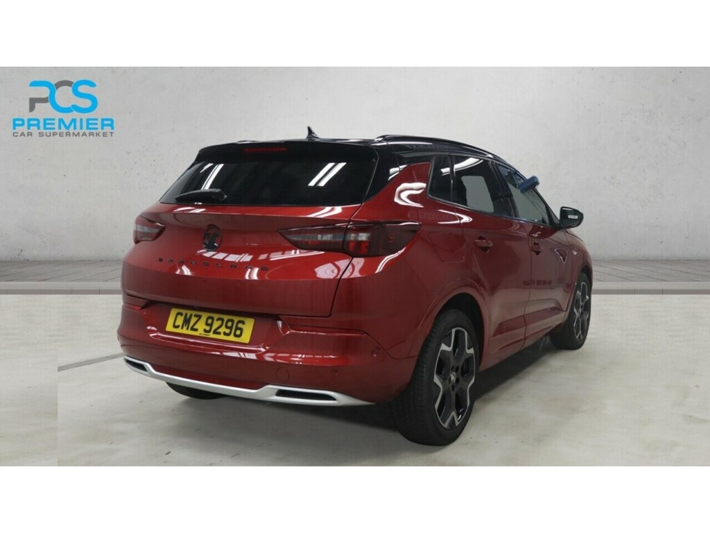 Vauxhall Grandland Turbo Ultimate Red #4