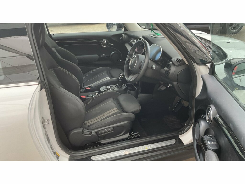 Mini Electric Cooper Se Level 1 White #3