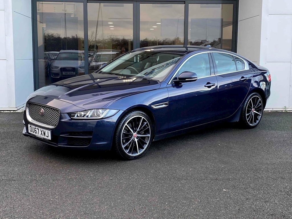 Jaguar XE Portfolio Awd Blue #6