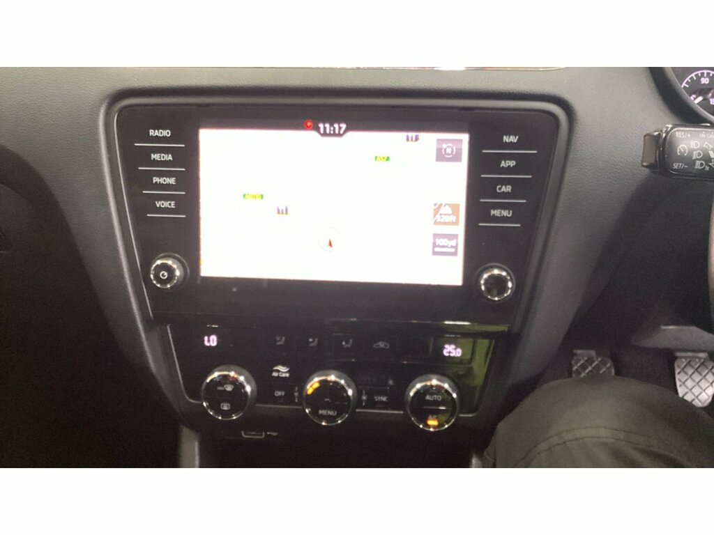 Skoda Octavia 1.5 Tsi Gpf Act Se L Hatchback E #10
