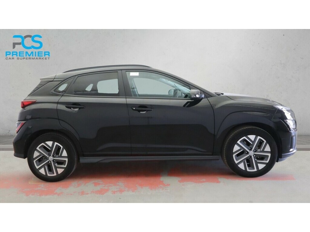 Hyundai Kona Premium Black #6