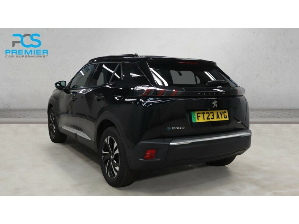 Peugeot e-2008 Gt Black #6