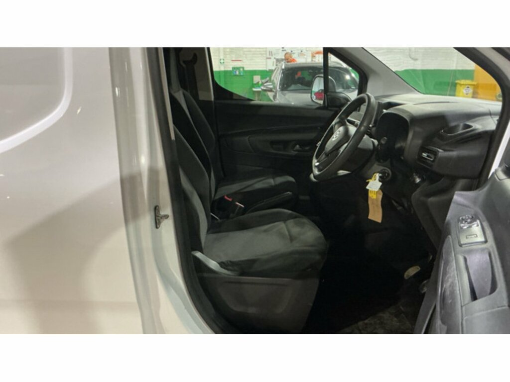 Vauxhall Combo Turbo D 2000 Edition White #3