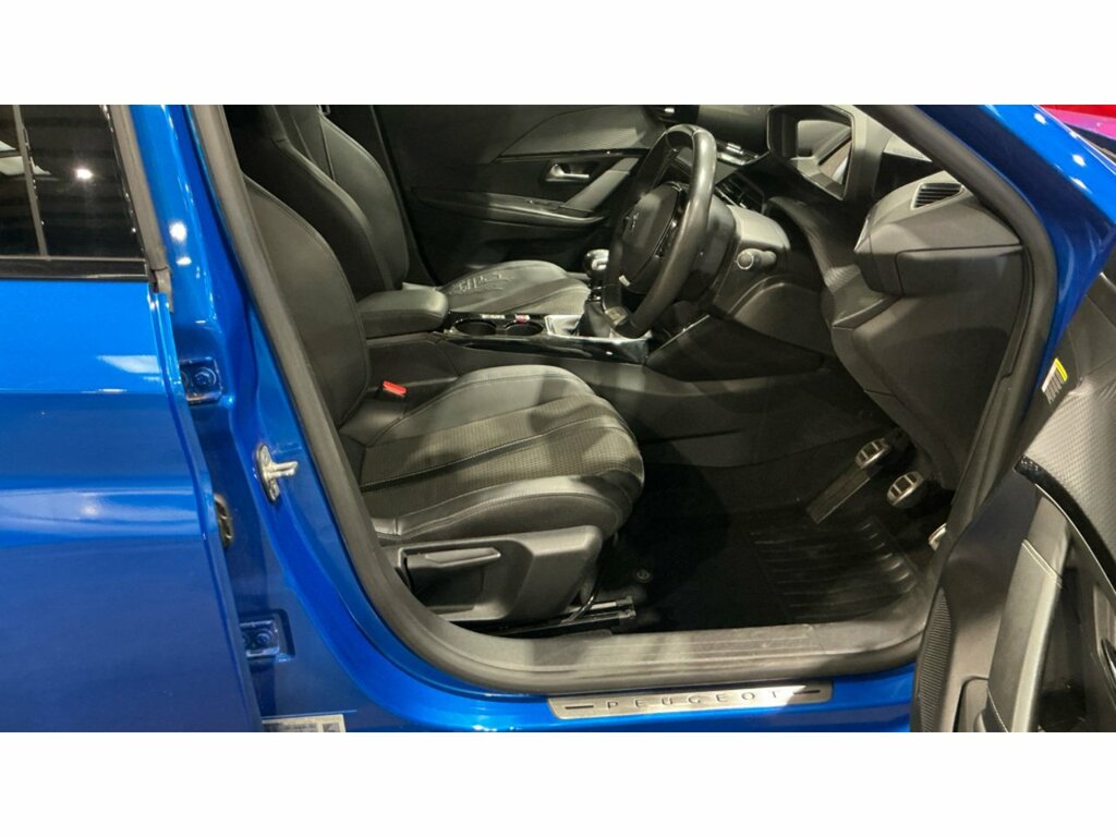 Peugeot 208 Puretech Gt Blue #3