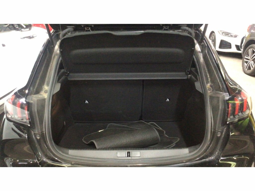Peugeot 208 Puretech Gt Black #4