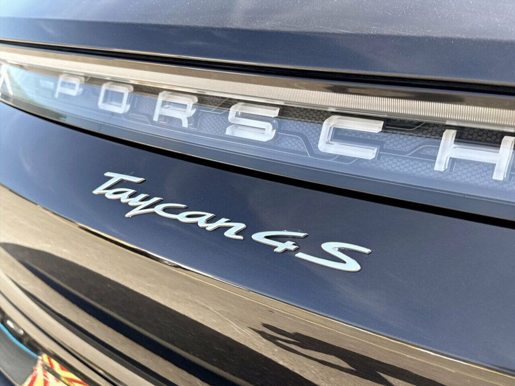 Porsche Taycan 4X2 2022 Blue #18