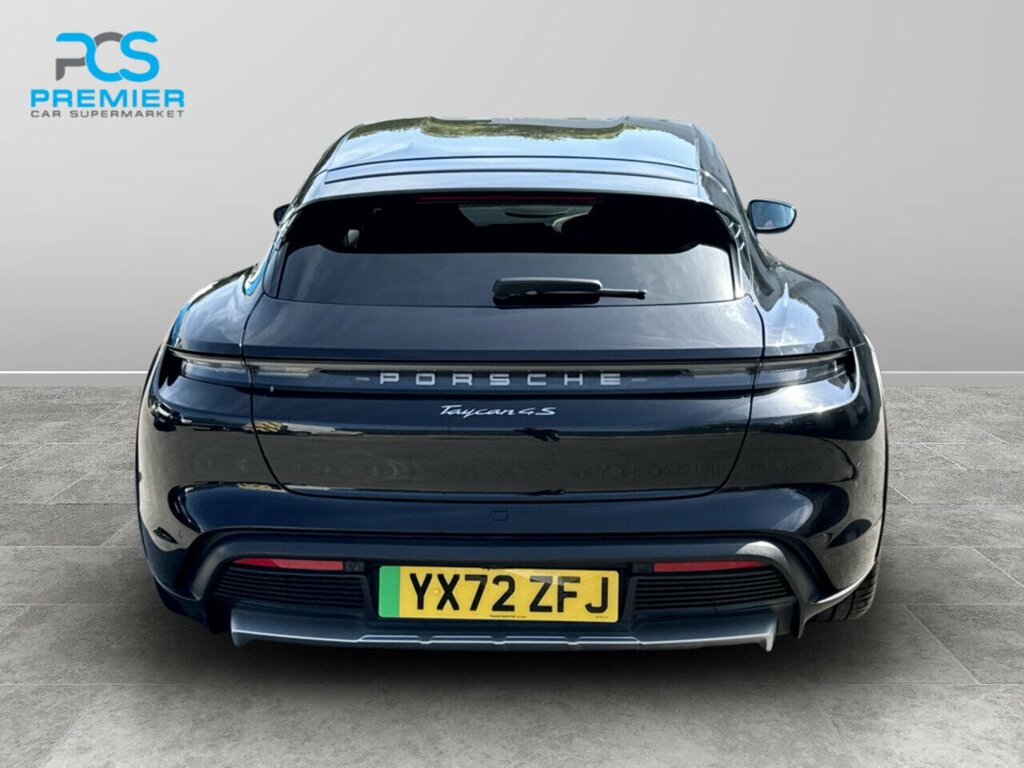 Porsche Taycan Performance Plus 4S Black #4