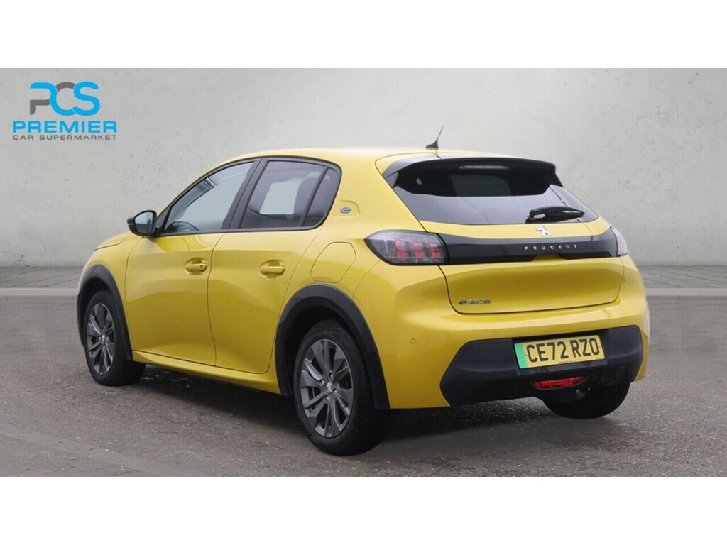 Peugeot e-208 Active Premium Yellow #3