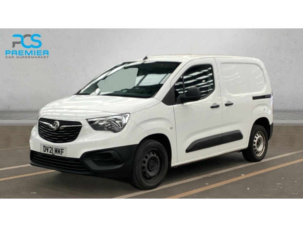 Vauxhall Combo Turbo D 2300 Dynamic White #2