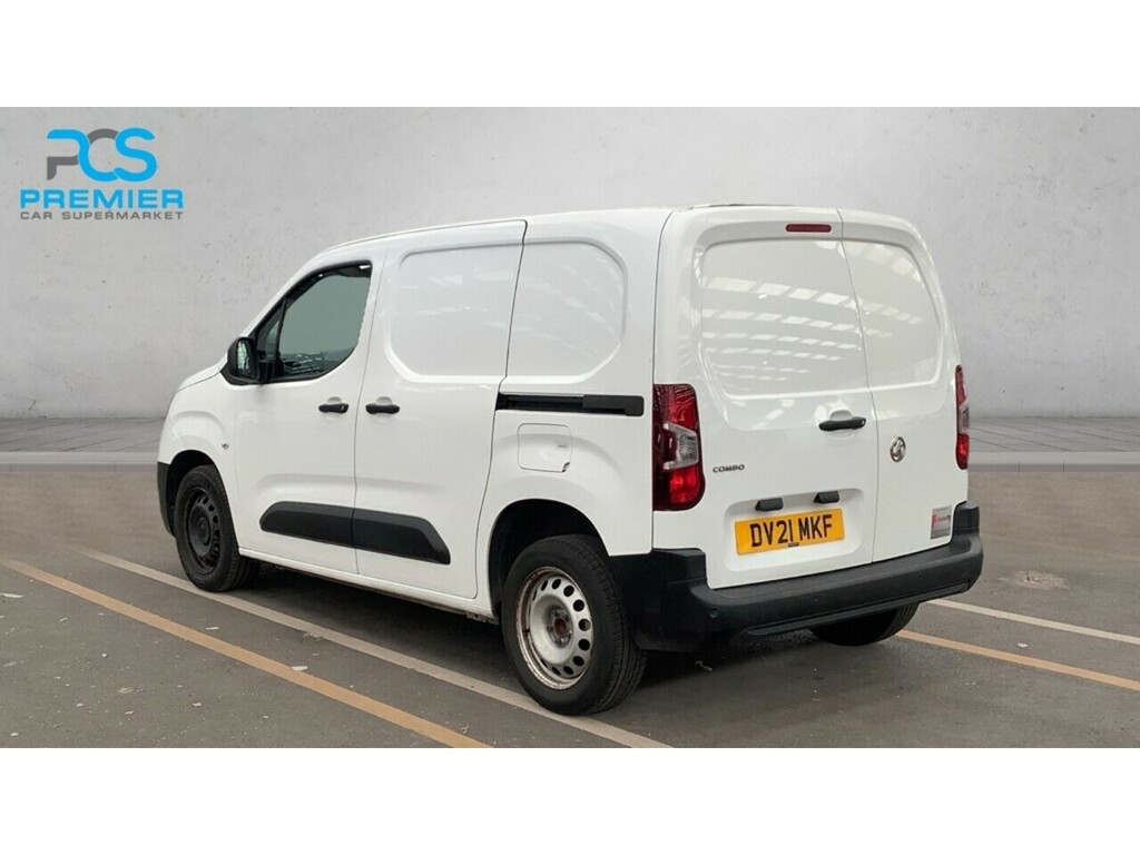 Vauxhall Combo Turbo D 2300 Dynamic White #3