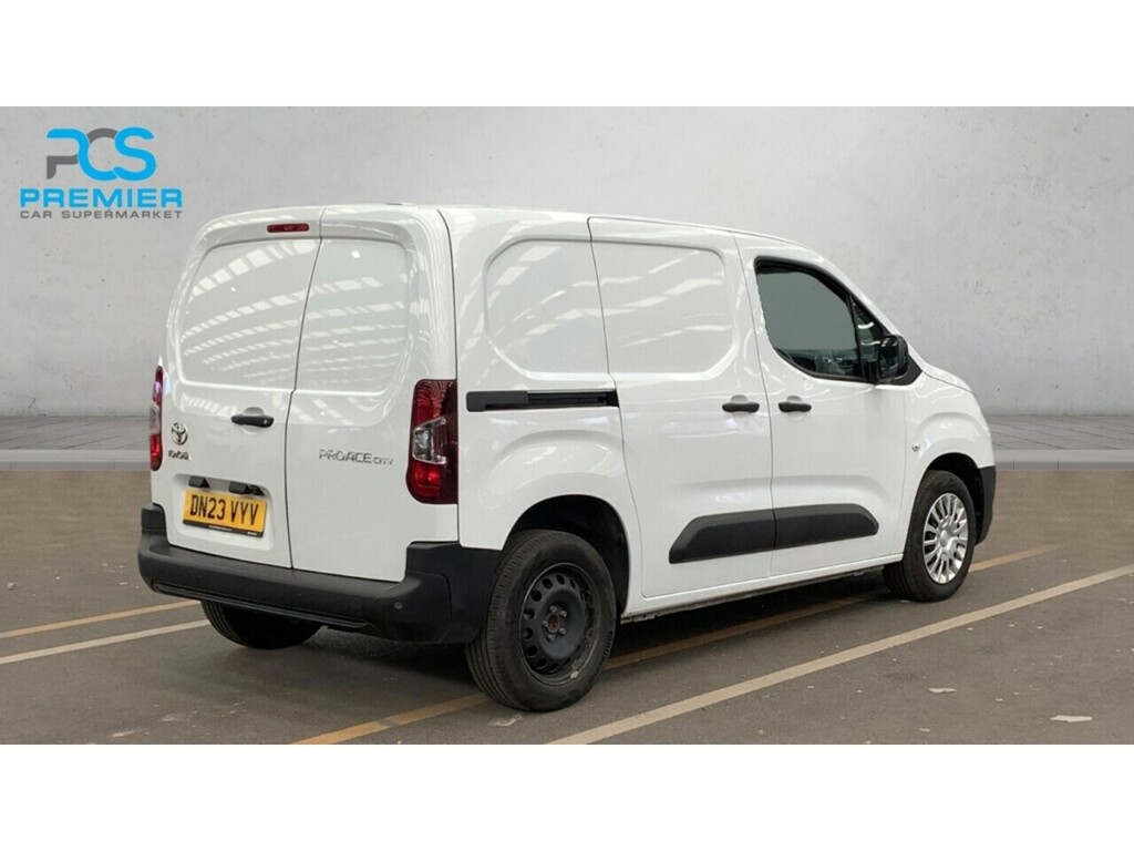 Toyota Proace City Bluehdi Icon White #3