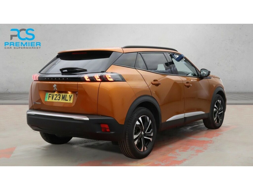 Peugeot e-2008 Allure Premium Orange #4