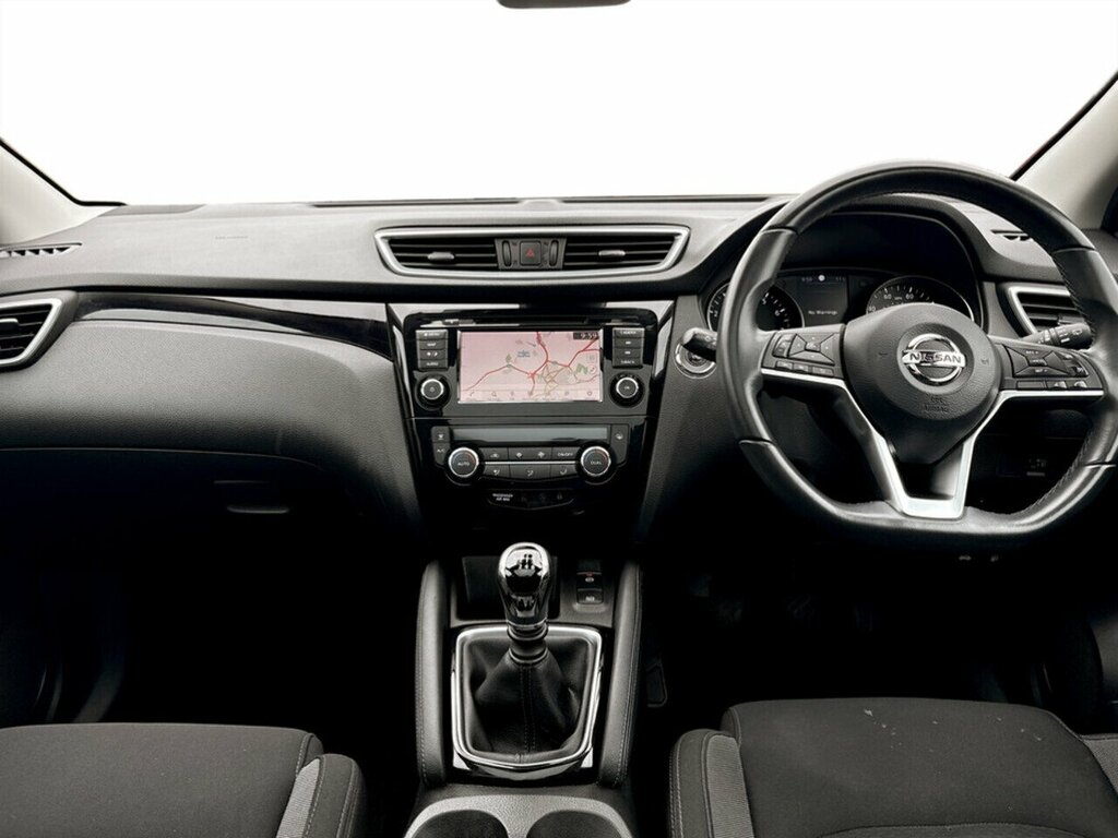 Nissan Qashqai Dig-t N-connecta Black #6