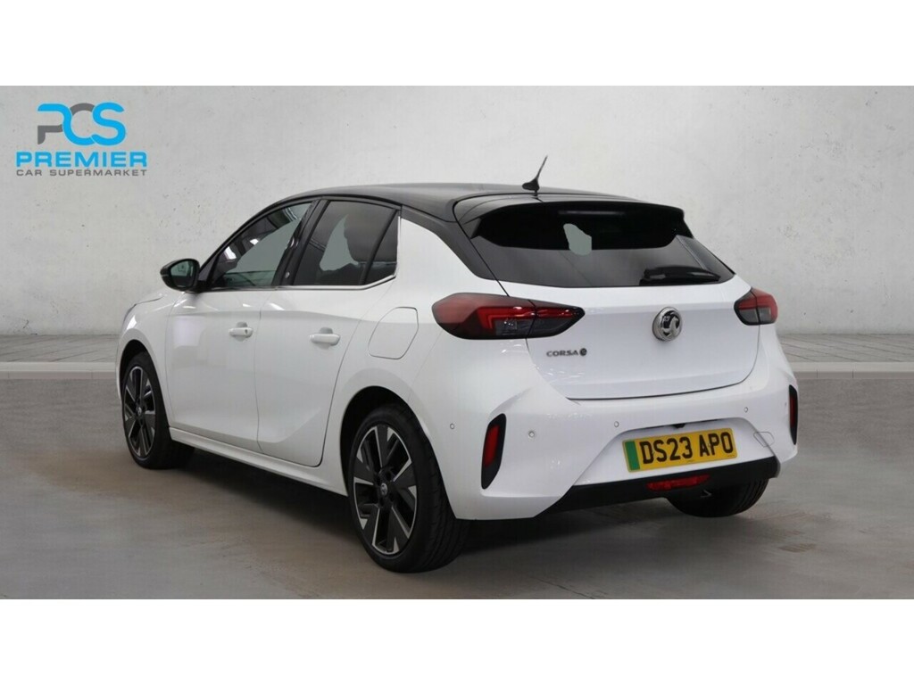 Vauxhall Corsa-e Ultimate White #2