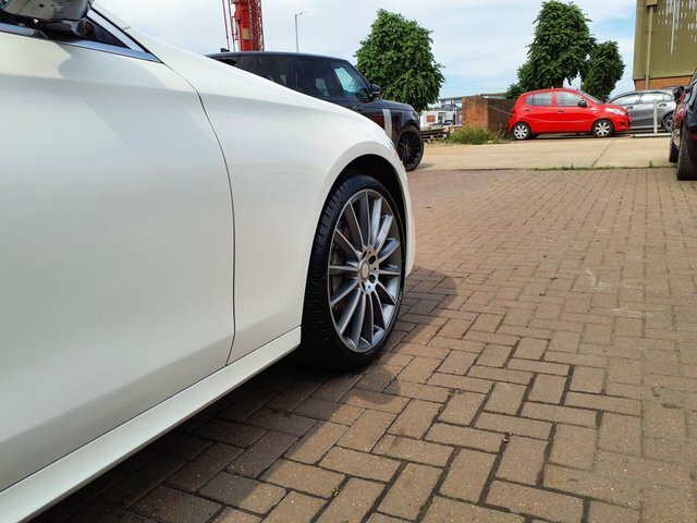 Mercedes-Benz E Class E 220 D White #22