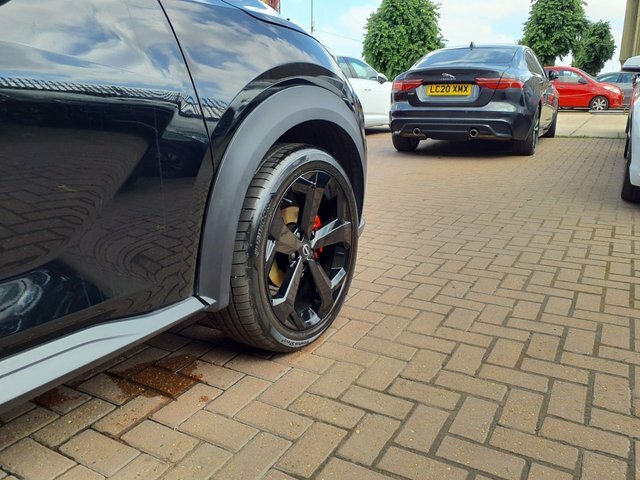 Nissan Juke 1.0 Dig-t Acenta Premium Silver #19