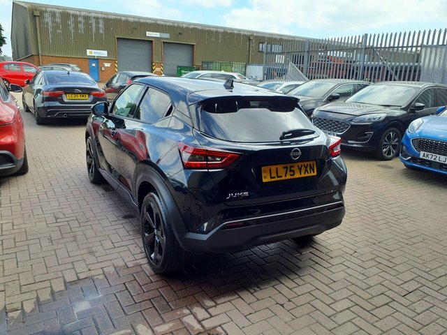 Nissan Juke 1.0 Dig-t Acenta Premium Silver #6