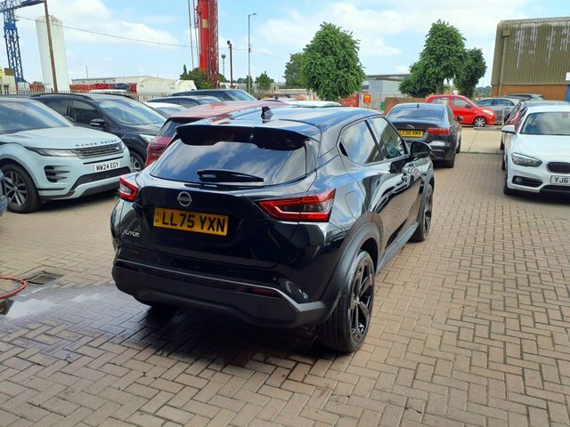Nissan Juke 1.0 Dig-t Acenta Premium Silver #9