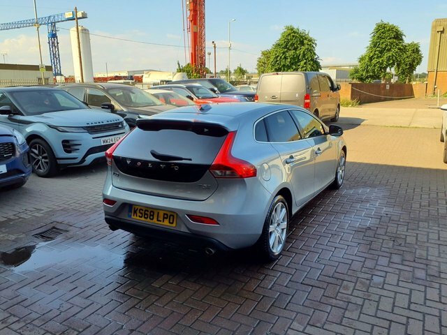Volvo V40 Volvo V40 R Design Pro Blue #9