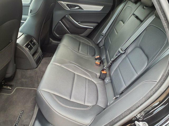 Jaguar XF 2.0 P250i R-dynamic Se Saloon Euro Black #6