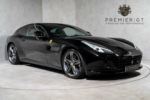 Ferrari Gtc4 Lusso V12. Warranty. Carbon Black