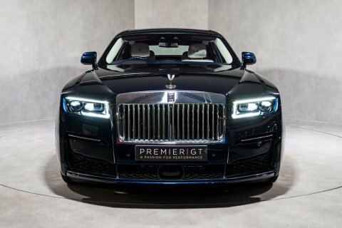 Rolls-Royce Ghost V12. Starlight. H  Blue #2