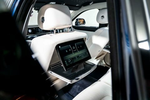 Rolls-Royce Ghost  Black #32