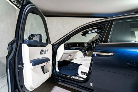 Rolls-Royce Ghost  Black #14