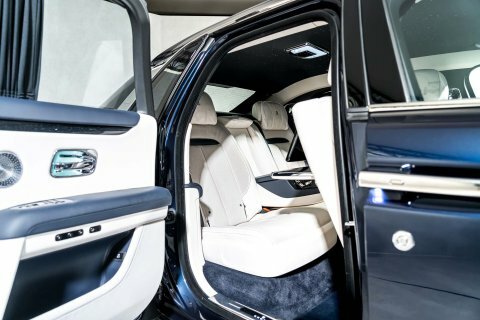 Rolls-Royce Ghost  Black #28