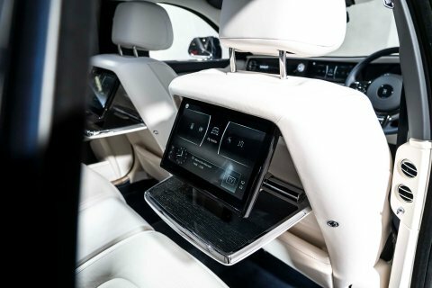 Rolls-Royce Ghost  Black #33