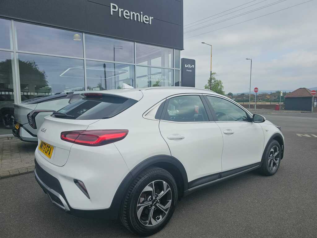 Kia Xceed 1.5 T-gdi Isg 2 MM72CFA White #4